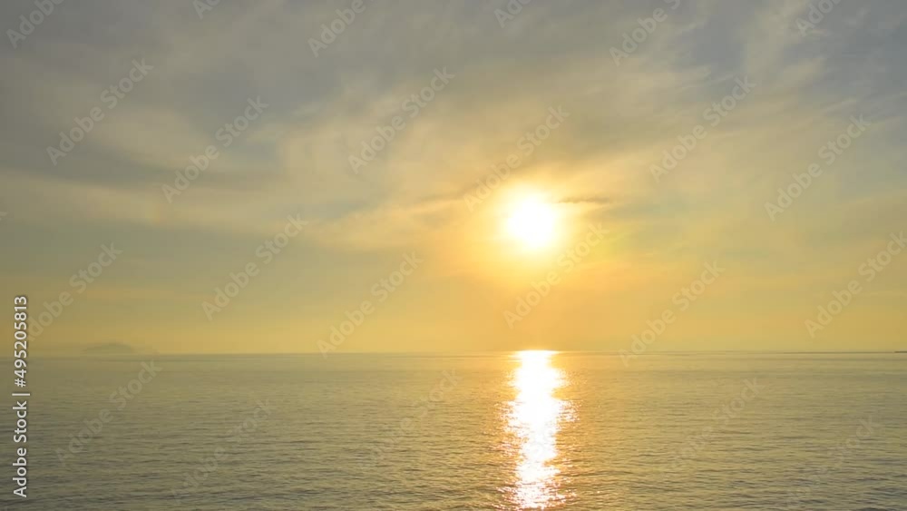 日の出 朝日 朝焼けの海 日の出 朝日 朝焼けの海