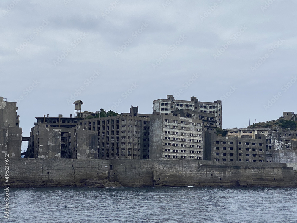 廃墟の軍艦島