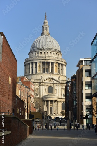St. Paul’s cathedral, London, England, uk. City famous landmark in the morning.
