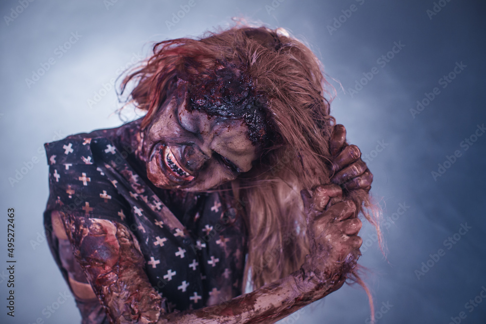 Fototapeta premium girl, woman, Zombies, Apocalypse, burnt people