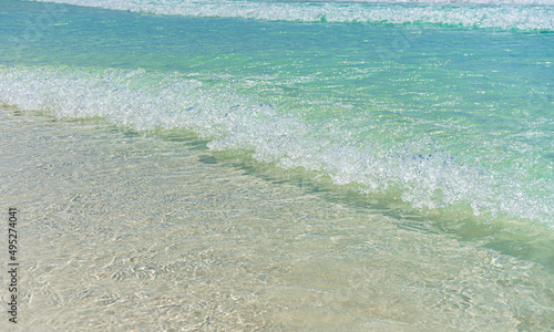mar arena de cancun olas