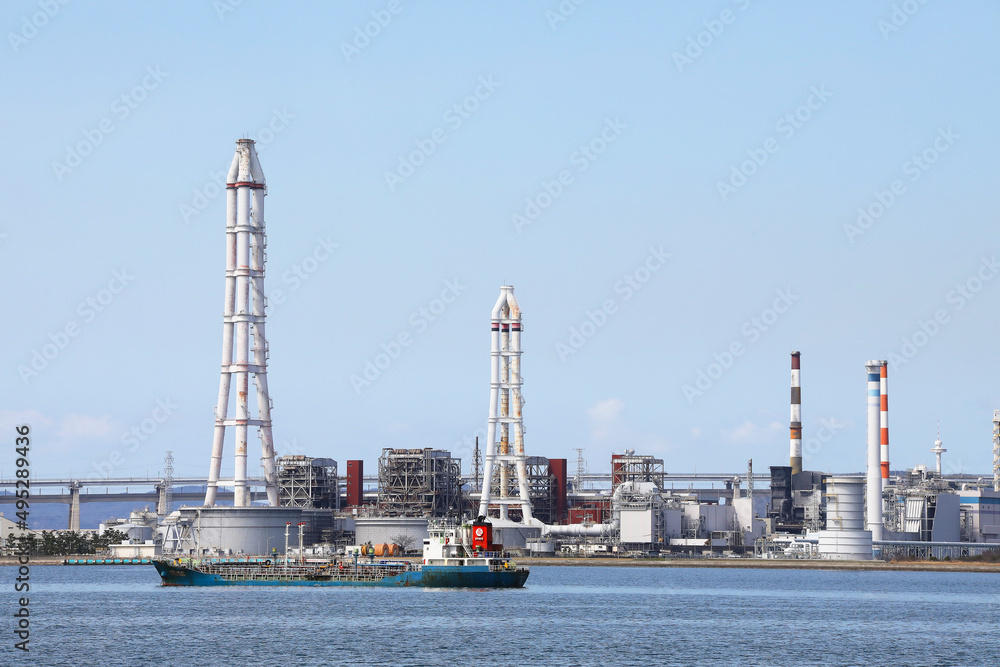 Seto-ohashi and state seaside industrial area in Sakaide-shi, Kagawa of Japan of the turn Seto-ohashi and state seaside industrial area in Sakaide-shi, Kagawa of Japan of the turn