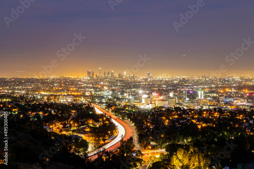 Canvas-taulu Night high angle view of the Los Angeles cityscape from hollywood bowl