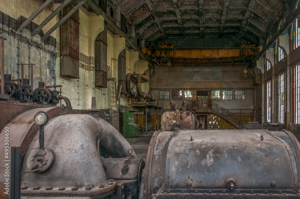 The abandoned power plant of Karol Scheibler