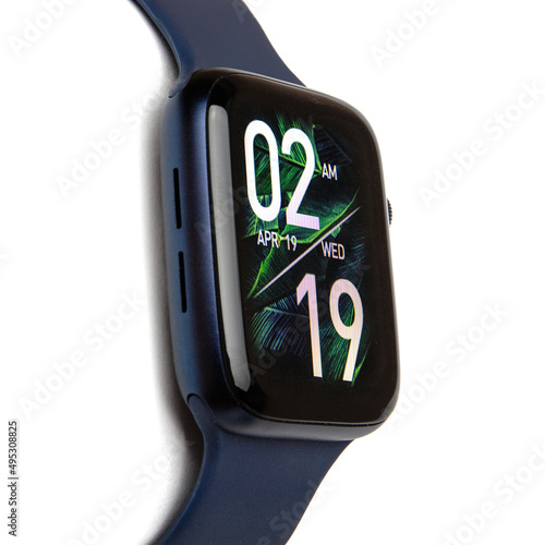 Smart Watch. Case Material - Aluminum. 