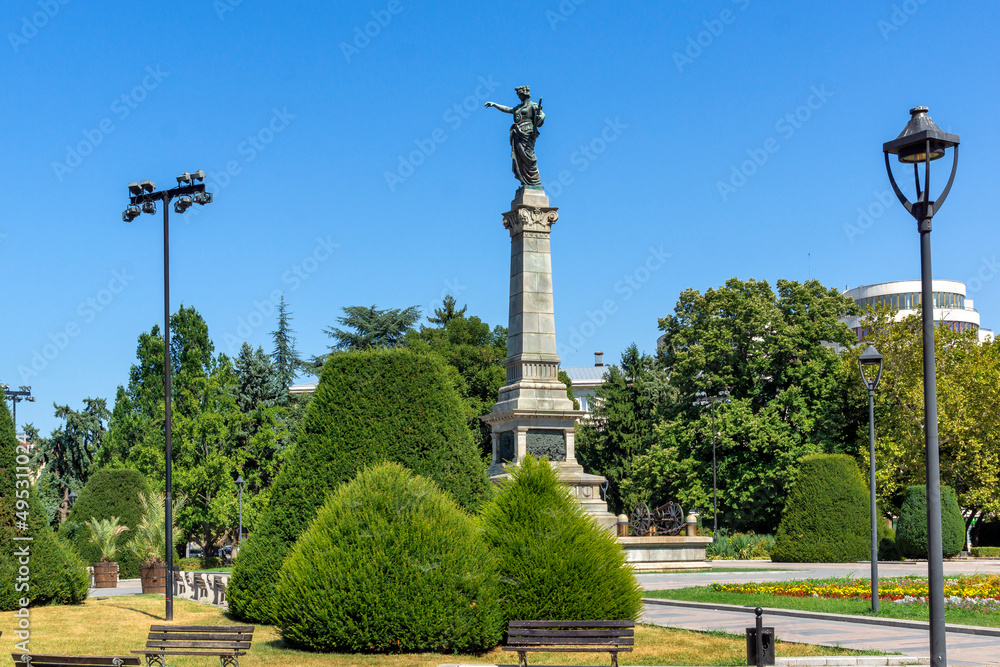Obraz premium Freedom Square at the center of city of Ruse, Bulgaria