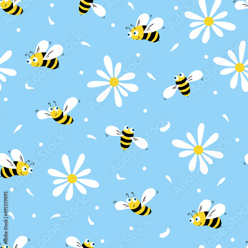 Daisy and bee seamless pattern. Flowers  petals and cartoon bees on a blue background. Vector. 