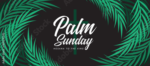 Foto Palm sunday text on green cross crucifix sign and green palm leaves texture roll