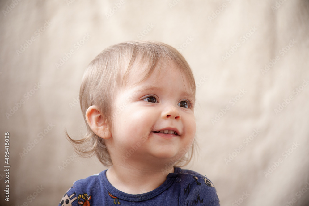 Surprised emotions on the baby's face Surprised emotions on the baby's face