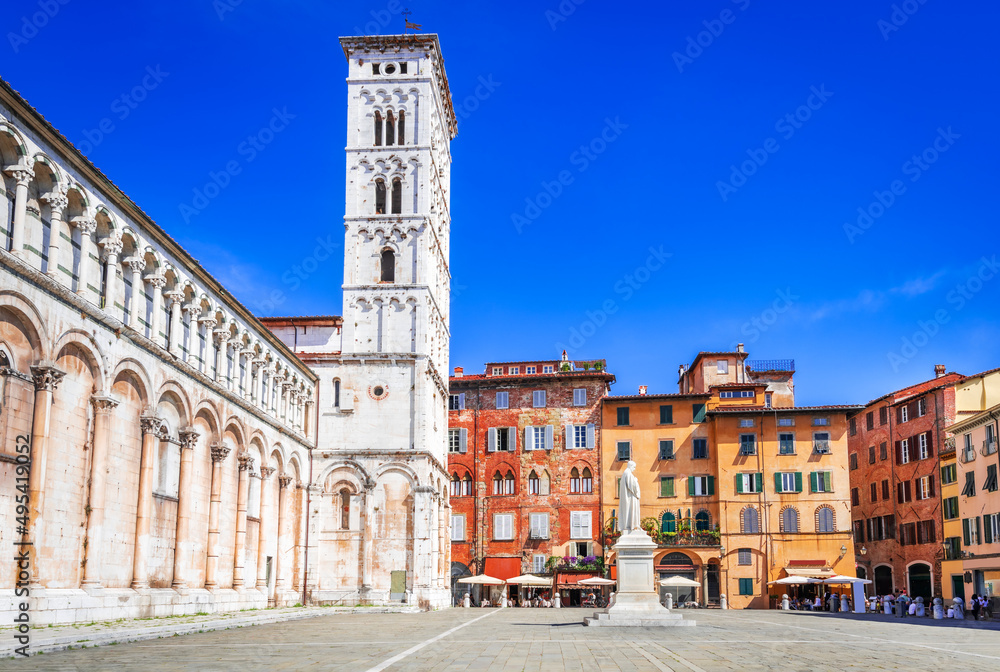 Lucca, Italy - Chiesa di San Michele, Tuscany scenic background