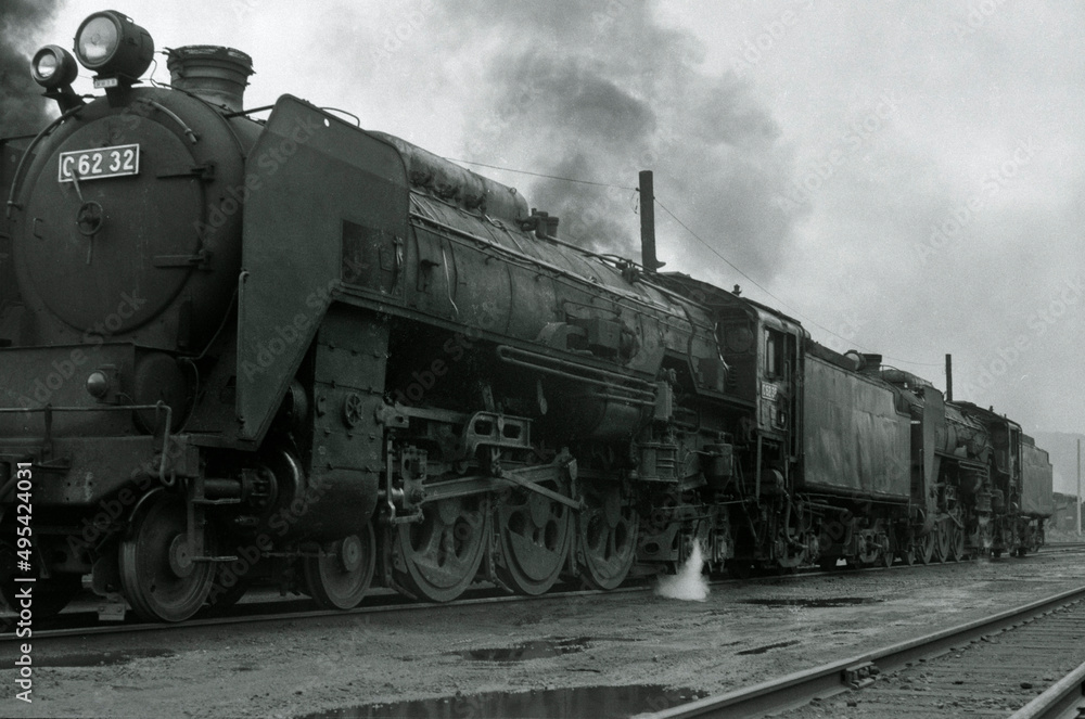 Obraz premium 蒸気機関車,C62 32号機,北海道函館本線,1970年