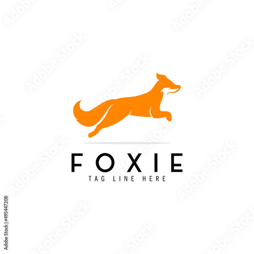 simple fox jump logo design, run fox logo concept, silhouette vector template