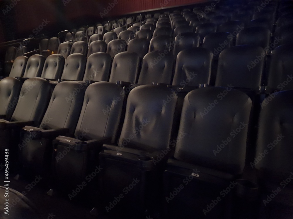 Obraz premium Seats in an empty cinema.