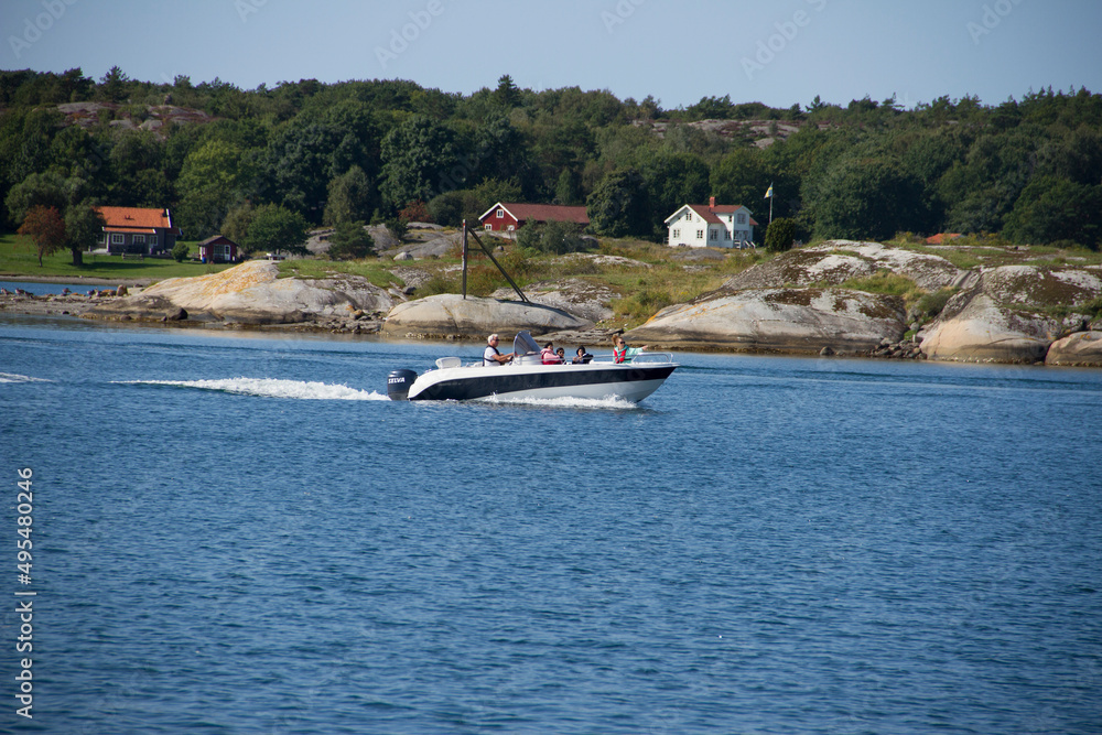 Obraz premium boat on the river