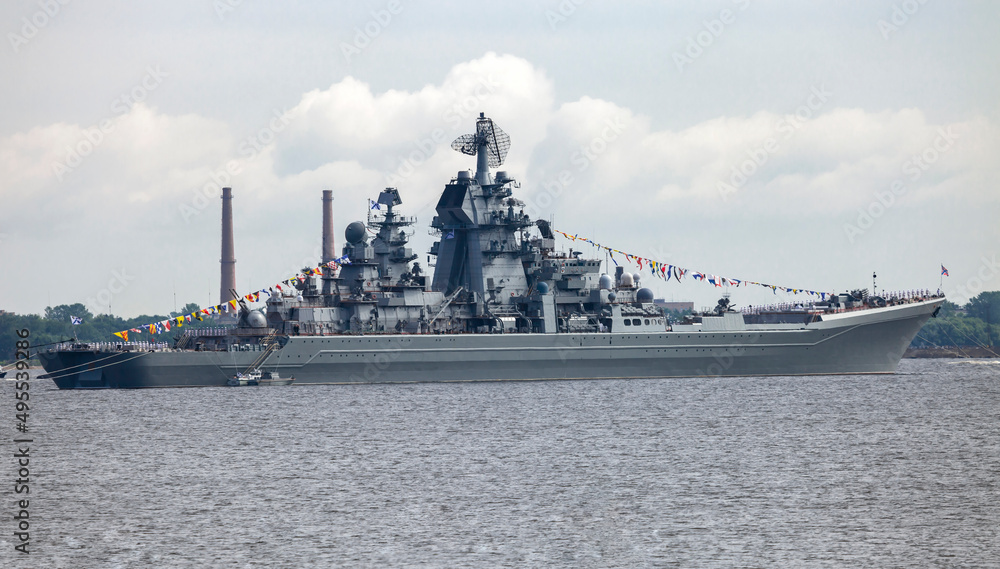 Fototapeta premium Nuclear-powered heavy missile cruiser of the Russian Navy on a parade raid in Kronstadt.