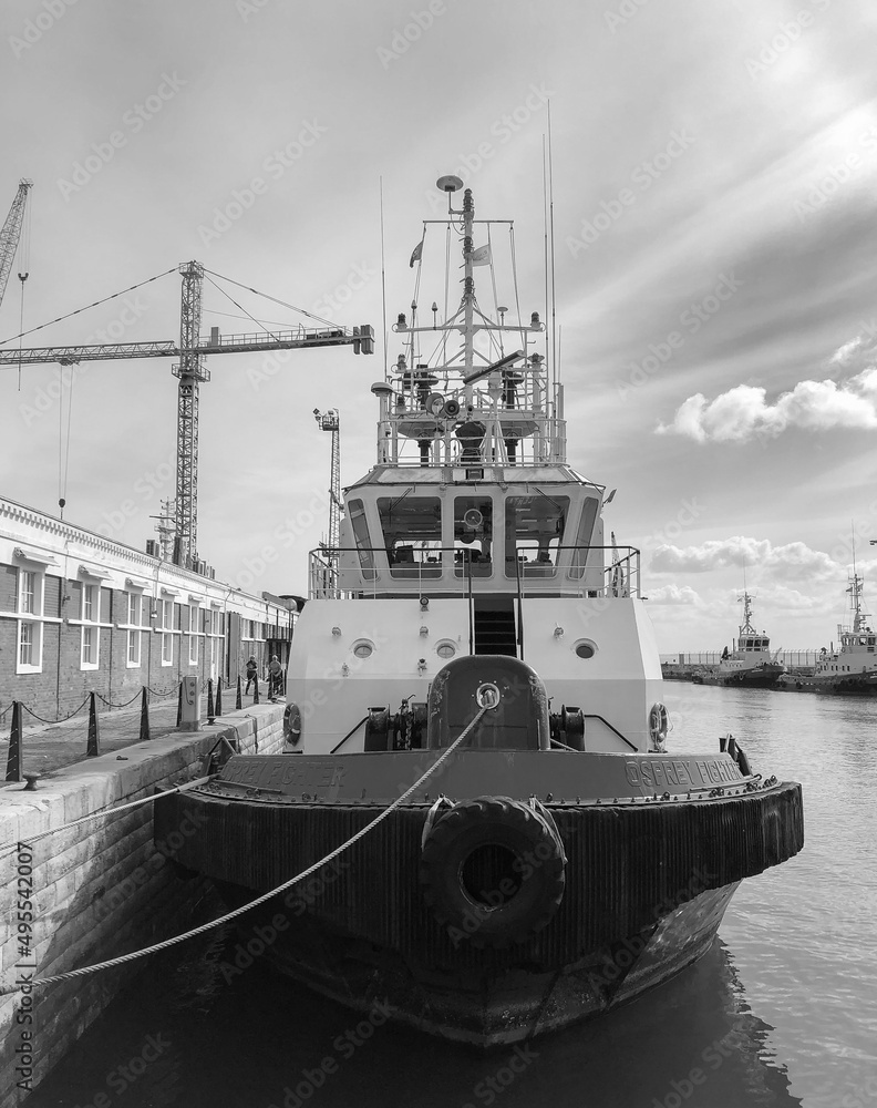 Naklejka premium Barco piloto na Doca do Espanhol, Lisboa, Portugal
