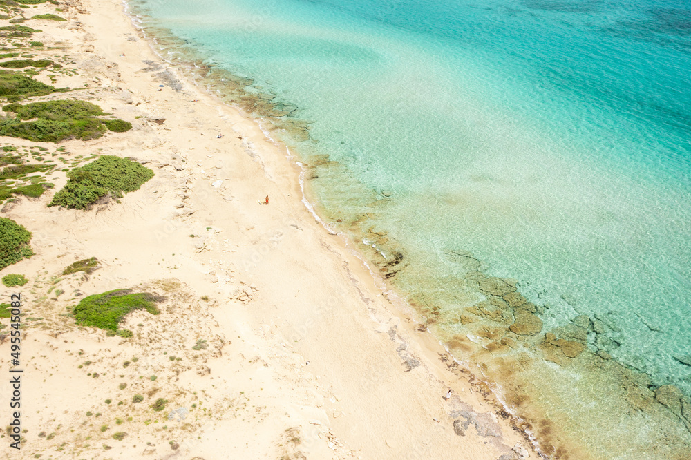 spiaggia di campomarino vista dal drone - estate 2021 Stock Photo ...