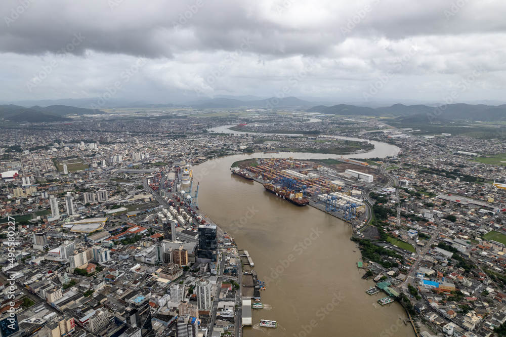Aerial view of APM Terminals Itajaí and its urban surroundings