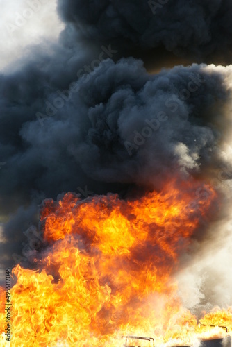 large building fire inferno 