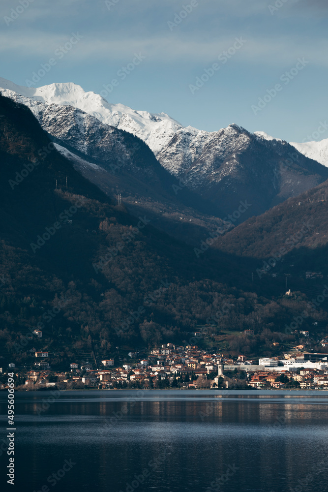 lake como with mountains covered with snow