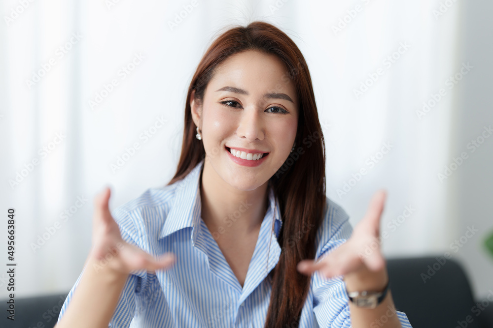 Butiful asian woman using video call application. blogger, video conference, comfortable usage concept. Butiful asian woman using video call application. blogger, video conference, comfortable usage concept.