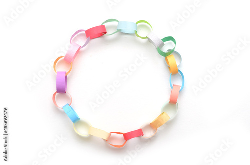 Circle paper chains