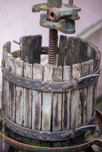 Εκτύπωση καμβά A winepress in the village of Eguisheim, Alsace, France
