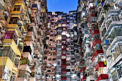 Canvas Print Low angle view of crowded residential building