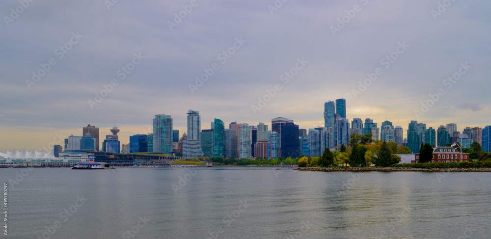 vancouver skyline at sunset