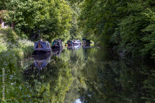 Foto Narrowboats on the water