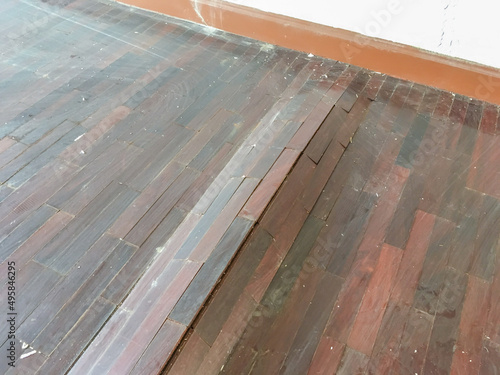 Принти на полотні Swollen parquet floor or hardwood floors swell in the room