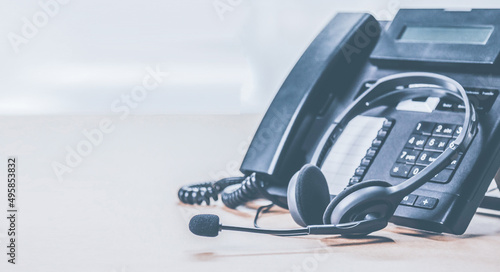 Communication support, call center and customer service help des