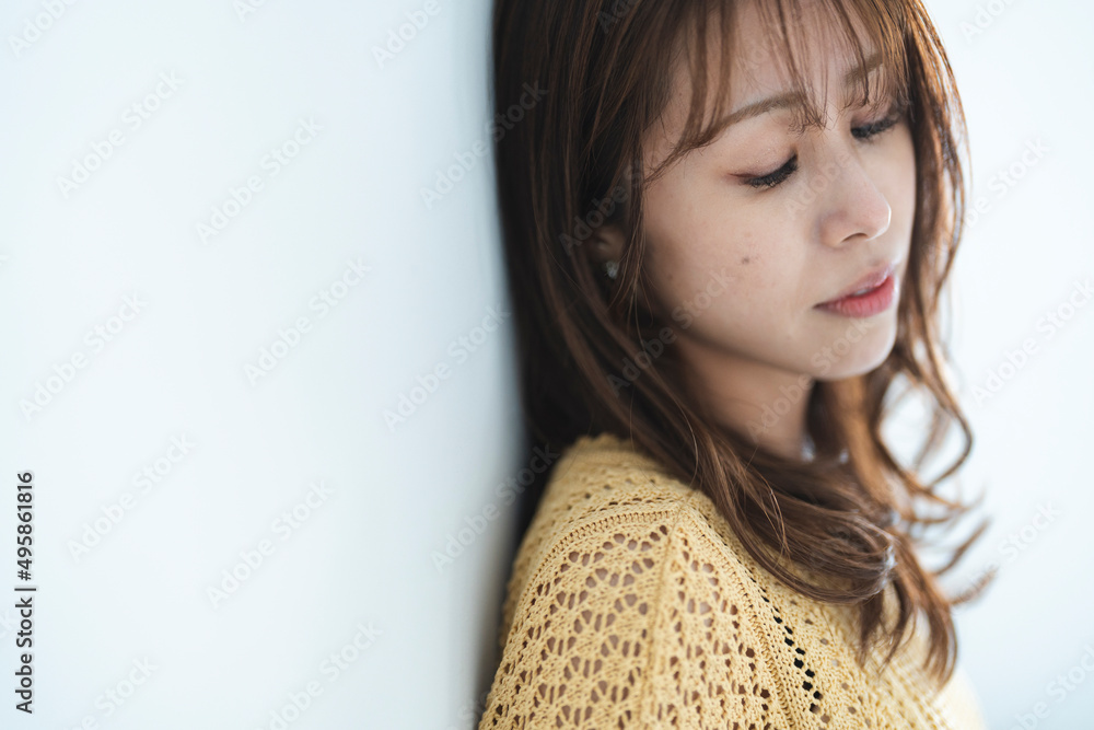 クールな女性 クールな女性