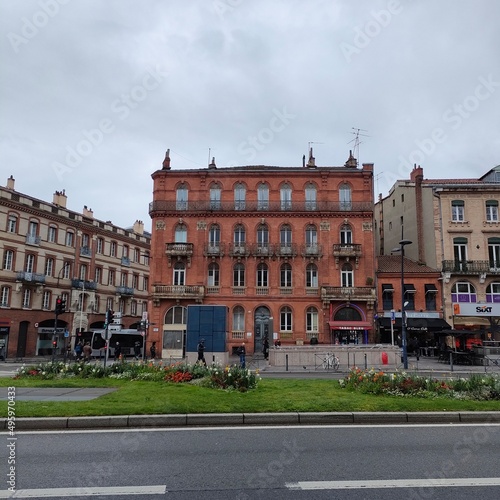 building  Toulouse