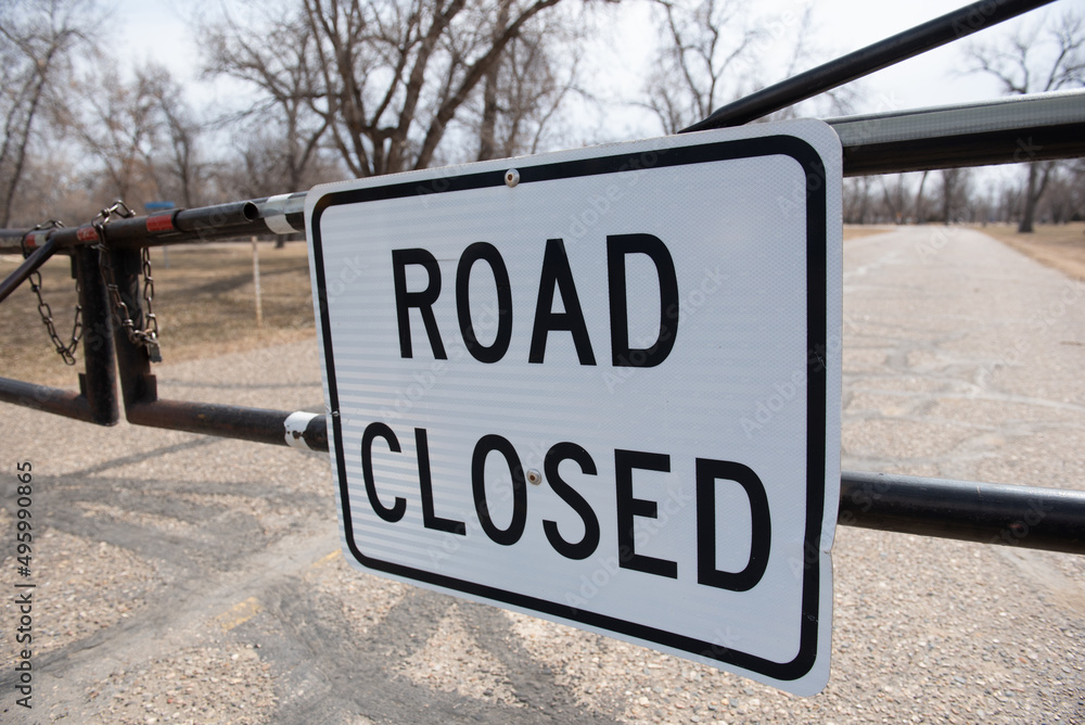 Fototapeta premium road closed sign