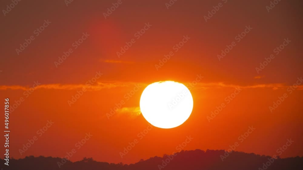 Telephoto lens Close up the sun in sunset Dramatic sky time-lapse 4k. Clouds and Sun Rising Sky Time Lapse. Closeup Telephoto Lens. Travel, Beginning, Nature Concept. Location: Southern of Thailand. Telephoto lens Close up the sun in sunset Dramatic sky time-lapse 4k. Clouds and Sun Rising Sky Time Lapse. Closeup Telephoto Lens. Travel, Beginning, Nature Concept. Location: Southern of Thailand.