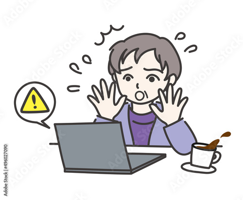 パソコンが突然クラッシュしてビックリしている年配の女性D【ノートパソコン】