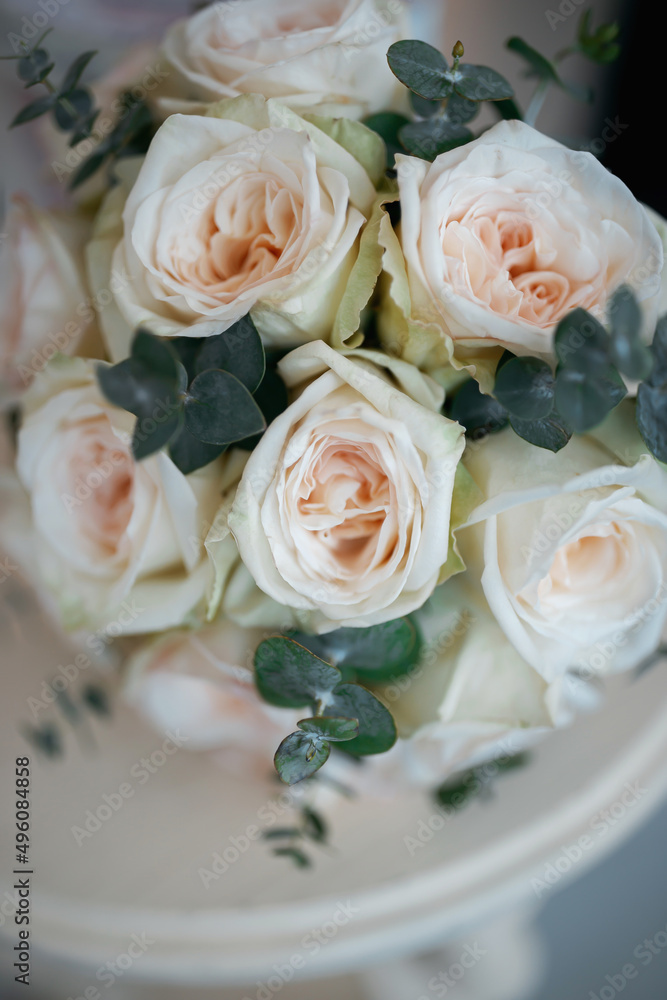 Fototapeta premium Elegant wedding bouquet close up