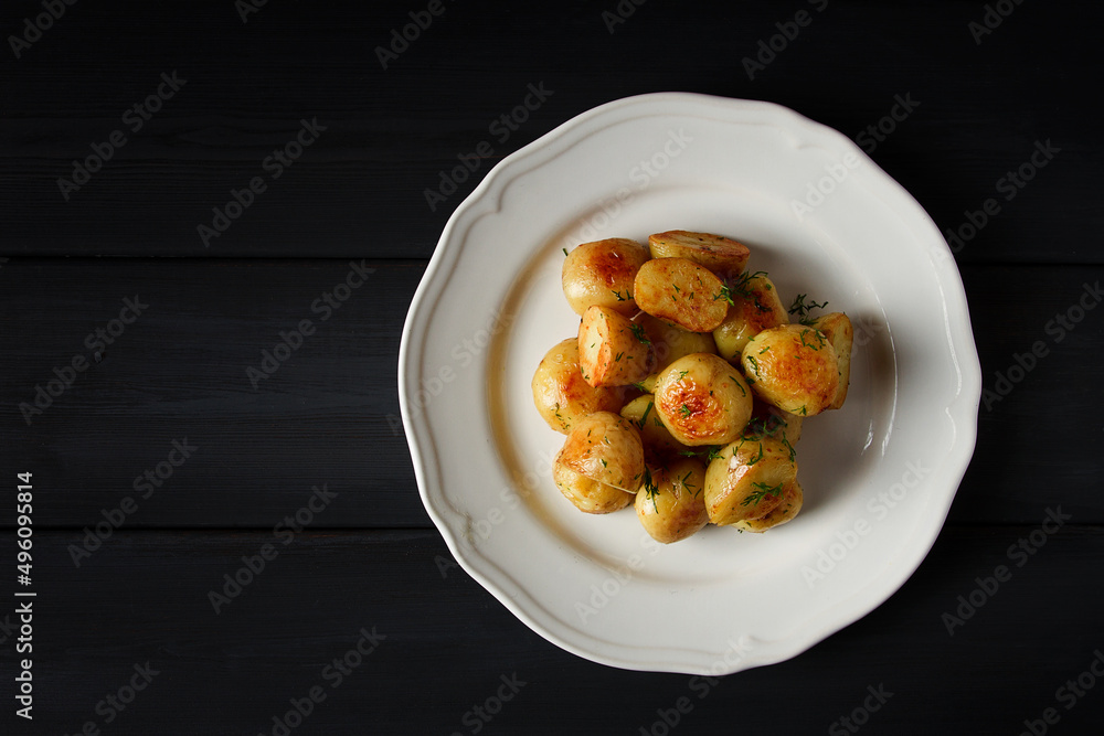 Fresh Cooked, new potatoes,with dill, on a wooden table, selective focus. close-up, toning, no people, Fresh Cooked, new potatoes,with dill, on a wooden table, selective focus. close-up, toning, no people,