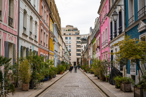 Fototapeta Naklejka Na Ścianę i Meble -  Rue charmantes de Paris