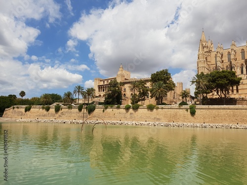 The lake of Parc de la Mar  Sea Park  and Almudaina Palace  Palma  Mallorca  Balearic Islands  Spain