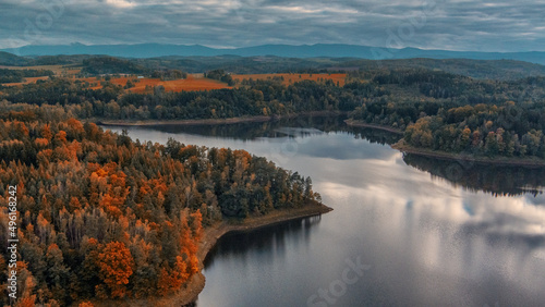 Fototapeta Naklejka Na Ścianę i Meble -  autumn landscape with lake