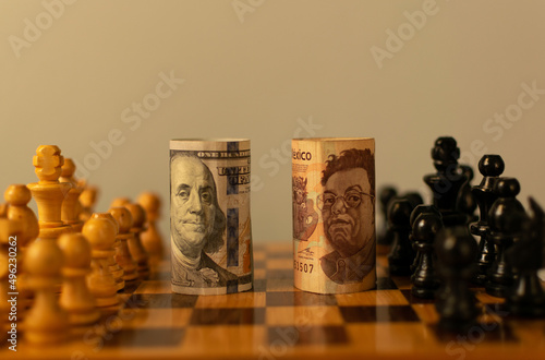 Obraz na płótnie U.S. dollar against the Mexican peso