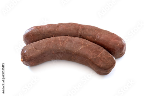 Foto raw black pudding isolated on white background