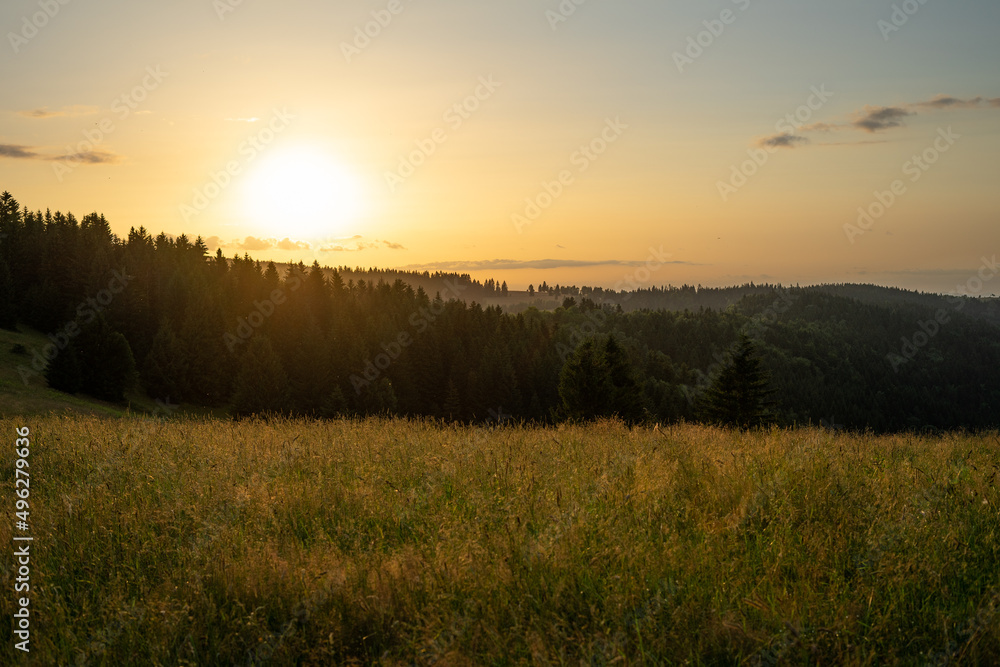Fototapeta premium sunrise in the mountains