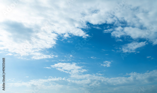 Fototapeta Naklejka Na Ścianę i Meble -  White clouds are in the blue sky
