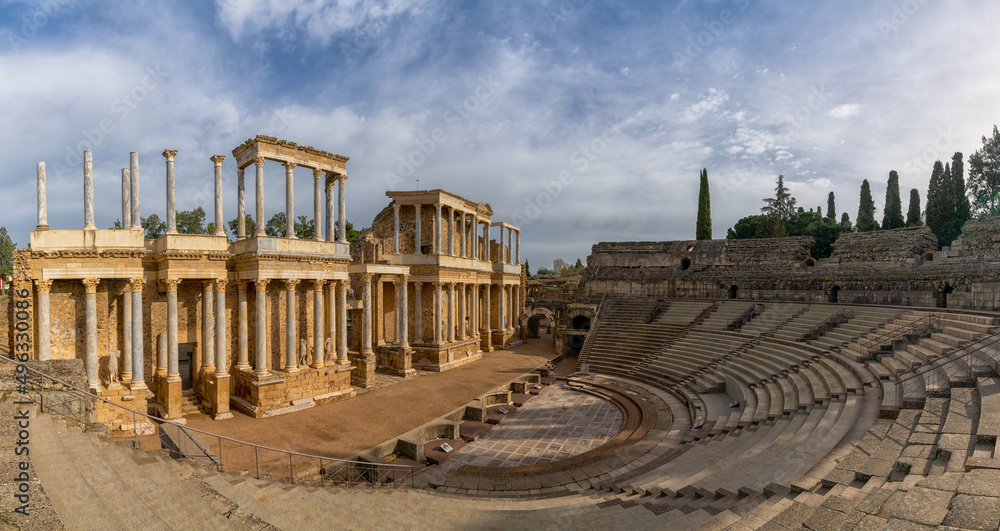 Obraz premium panorama view of the Roman amphitheater in historic Merida