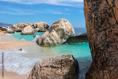 Scorcio nella bellissima spiaggia di Cala Mariolu, Golfo di Orosei, Baunei, provincia di Nuoro, Sardegna, Italia, Europa  photo