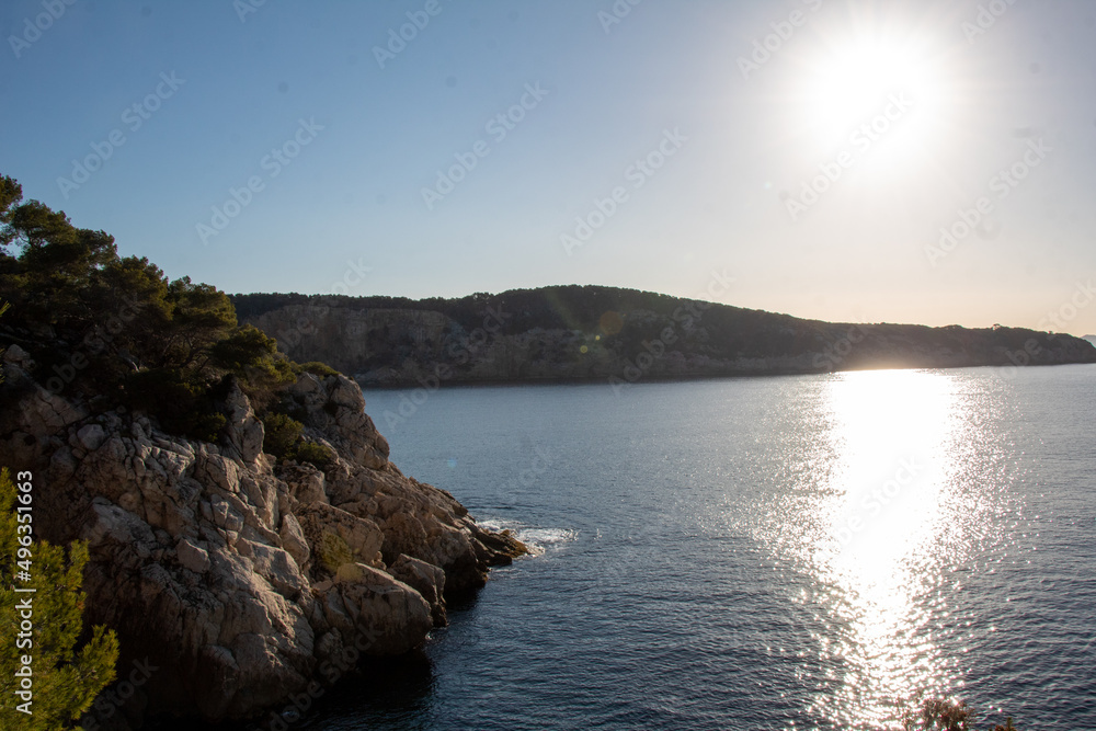 Calanque du port d'Alon en Provence Calanque du port d'Alon en Provence