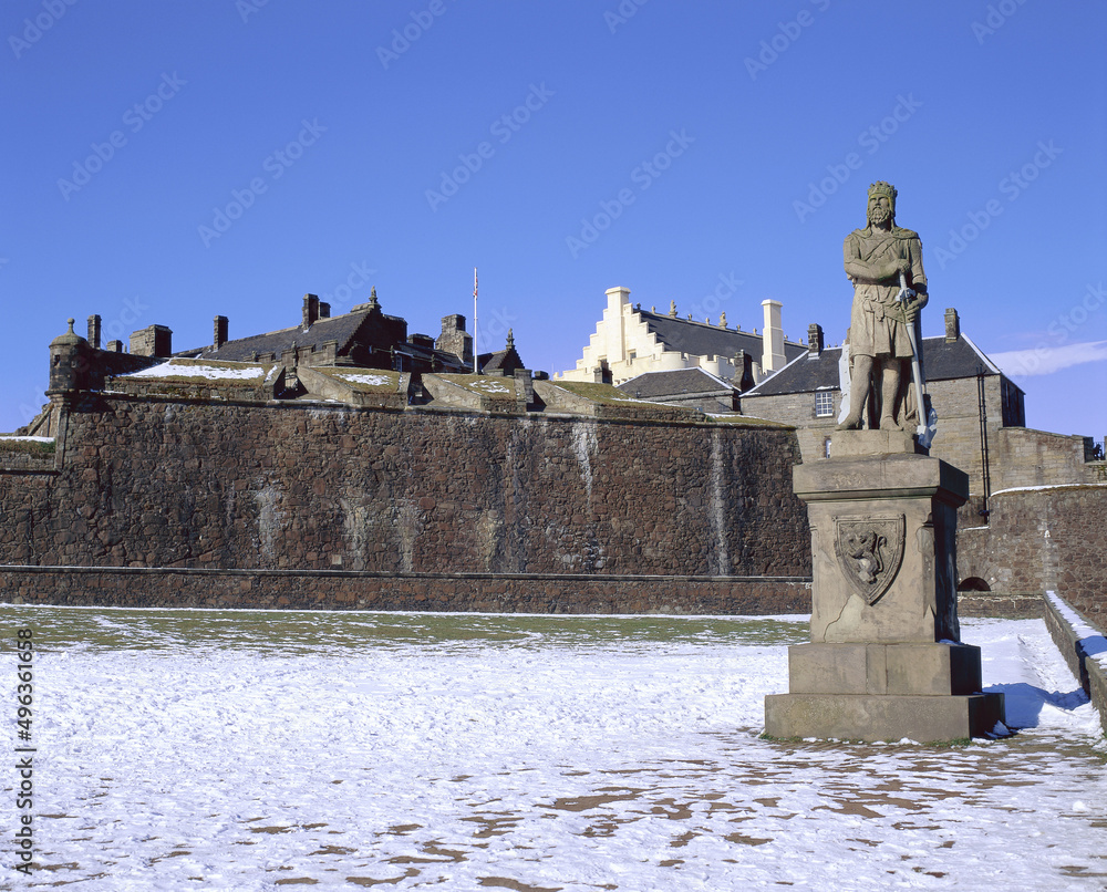 Statue at Stirling Castle, Stirling, Scotland Statue at Stirling Castle, Stirling, Scotland